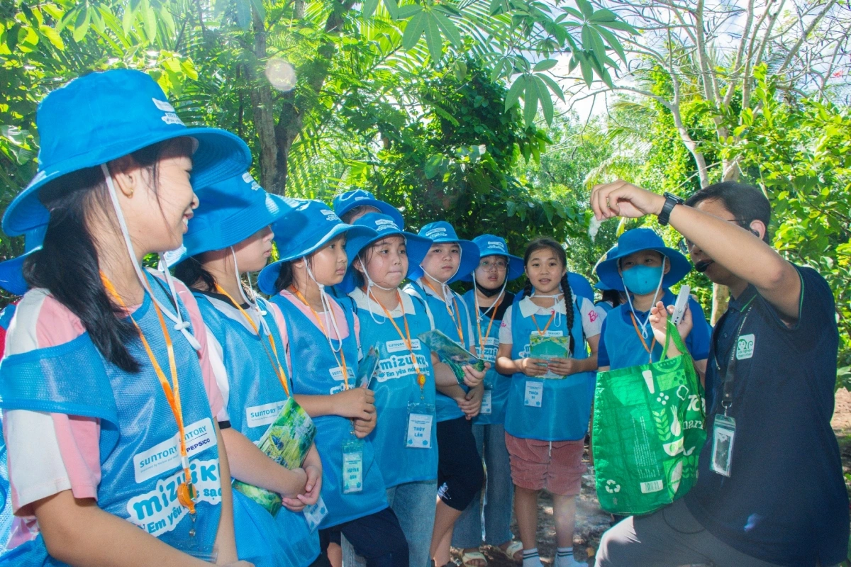 Trải nghiệm giúp học sinh tiểu học nâng cao nhận thức về bảo vệ môi trường và nguồn nước