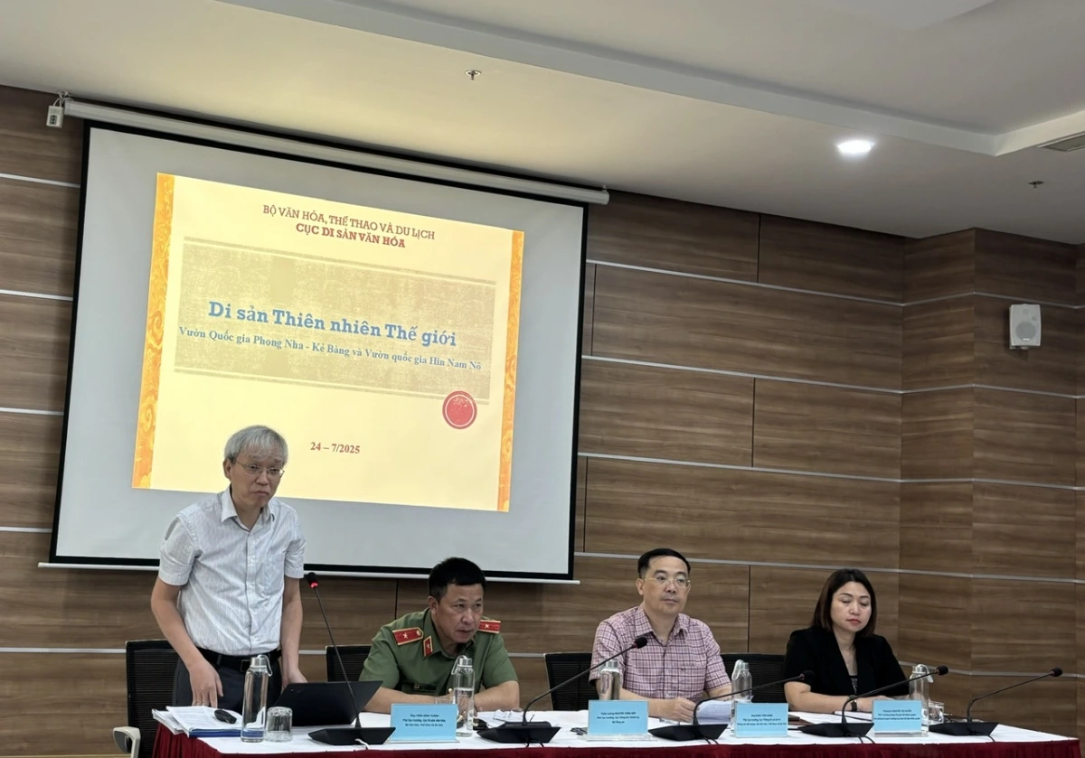 Ông Trần Đình Thành, Phó Cục trưởng Cục Di sản văn hóa, Bộ VH-TT&amp;DL thông tin với báo giới. Ảnh: PV