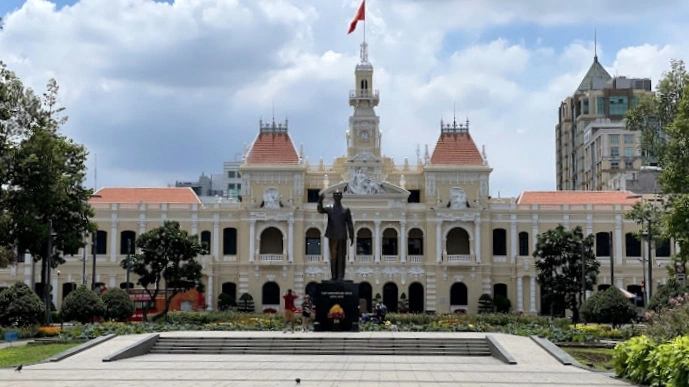TP.HCM tạm dừng các đoàn đi công tác nước ngoài đến hết tháng 7 (ảnh minh họa)