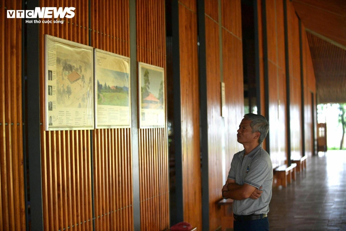 The wall and ceiling system creates a sacred, spacious, and intimate space.