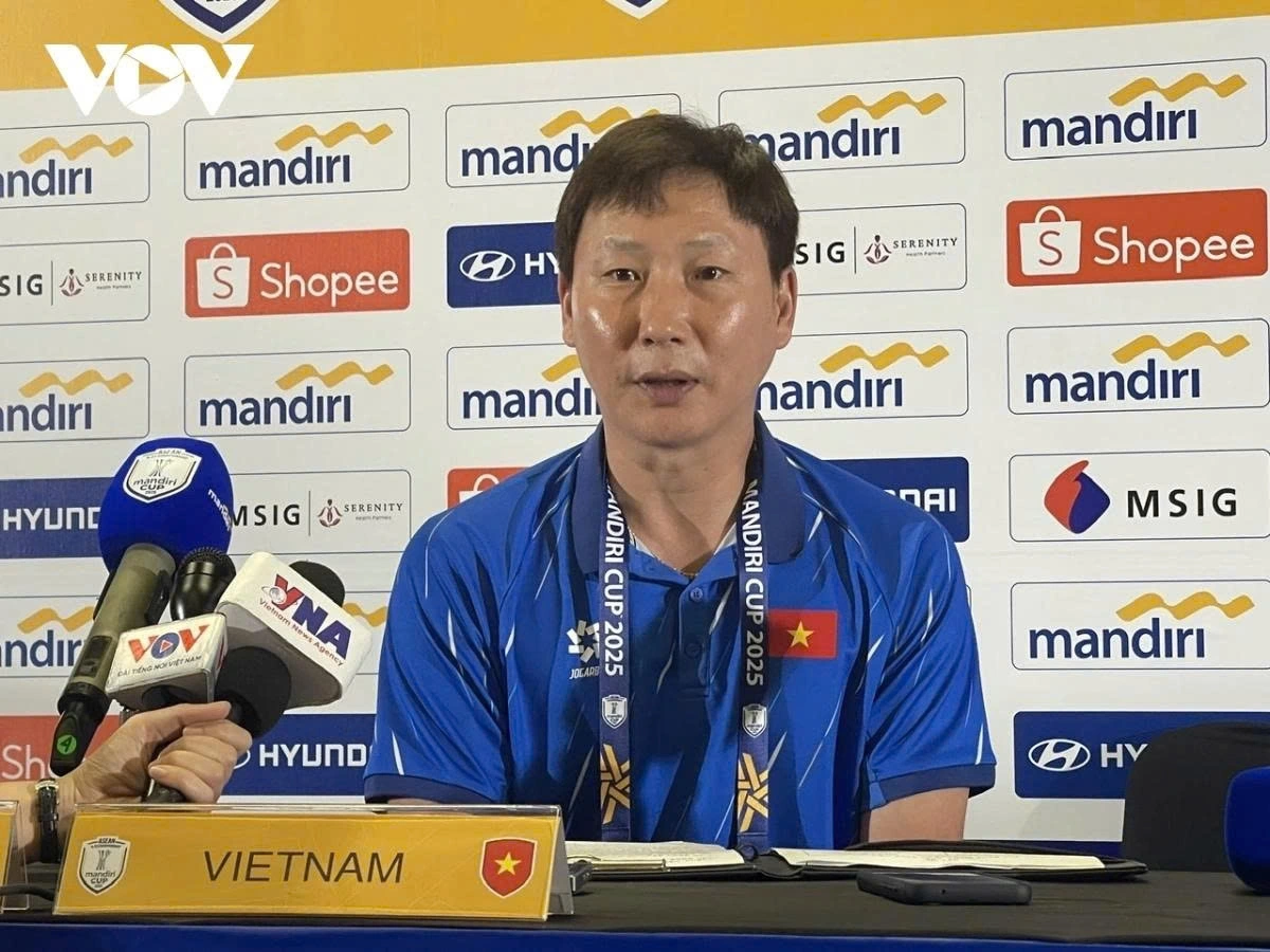 Coach Kim Sang-sik expresses caution before the 2025 ASEAN U23 Championship, and at the same time praises Thailand and Indonesia as the main opponents of Vietnam at the tournament