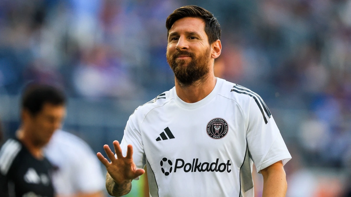 Lionel Messi trải qua mùa hè đầy thách thức (Ảnh: Reuters)