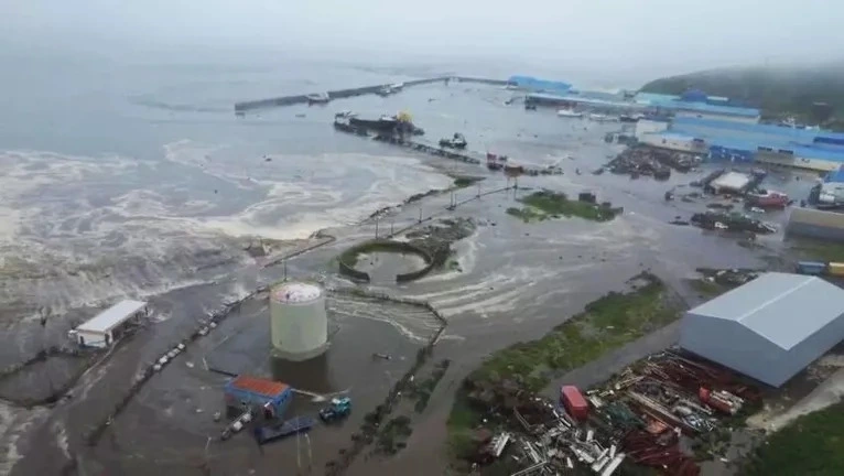 Một trận động đất xảy ra ngoài khơi bờ biển Kamchatka, gây ra sóng thần. Ảnh: Chi nhánh Kamchatka, thuộc Cục Địa vật lý Thống nhất, Viện Hàn lâm Khoa học Nga
