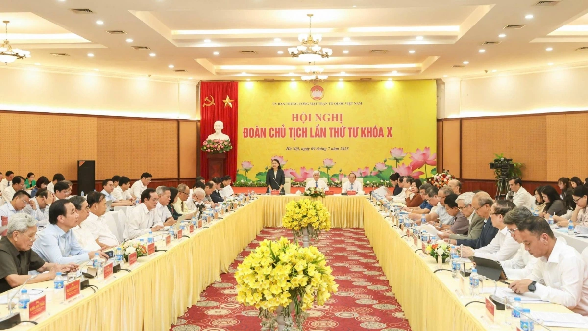 Toàn cảnh hội nghị. Ảnh: Quang Vinh