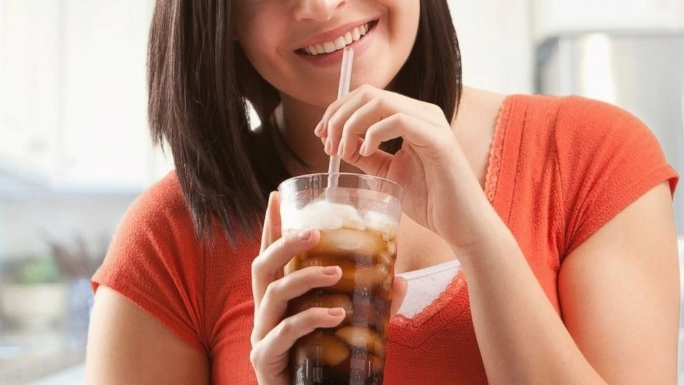 Nhiều loại nước uống vào mùa hè cực hại cho sức khỏe nhưng ít người biết. Ảnh: Getty Images