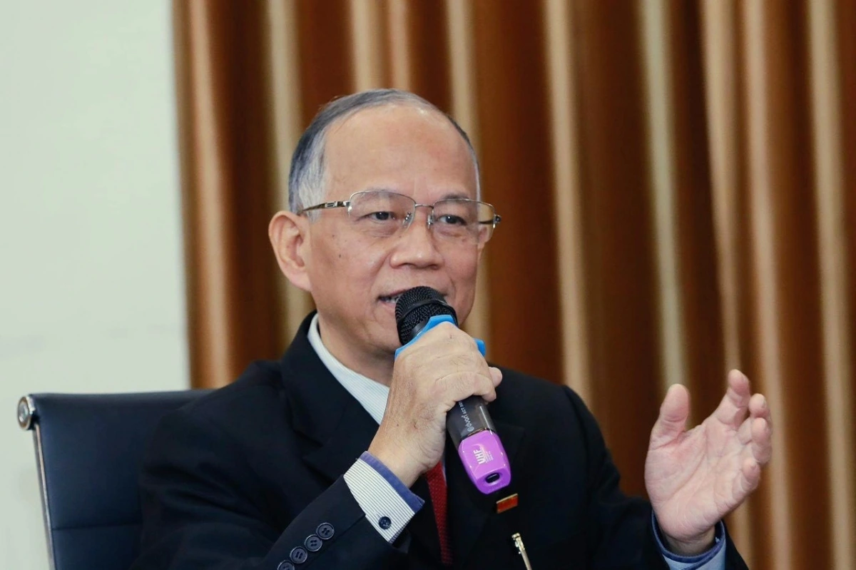 TS. Nguyễn Minh Phong, nguyên Trưởng phòng Nghiên cứu Kinh tế, Viện Nghiên cứu Phát triển Kinh tế - Xã hội Hà Nội