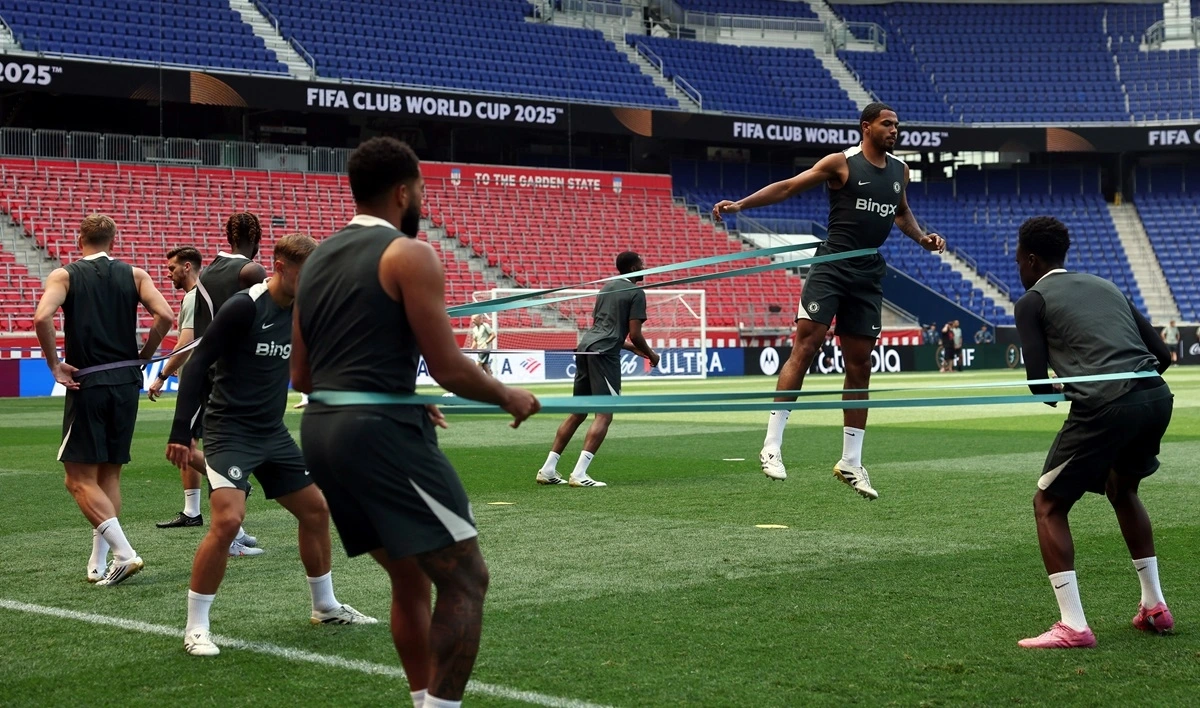 PSG tập luyện trước trận chung kết. (Ảnh: Reuters). 