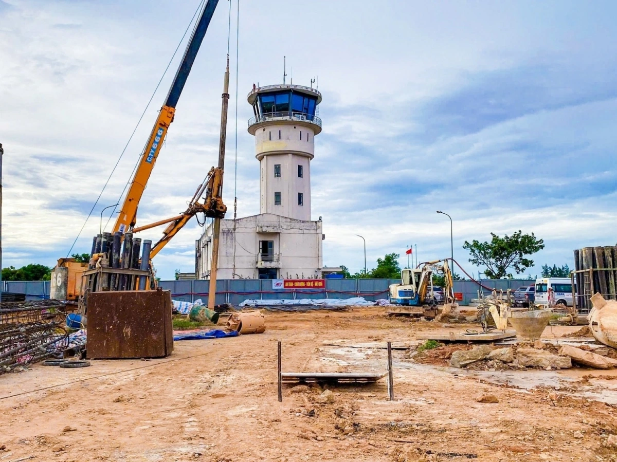 Quả bom được phát hiện tại công trường thi công nhà ga hành khách T2, Cảng hàng không Đồng Hới