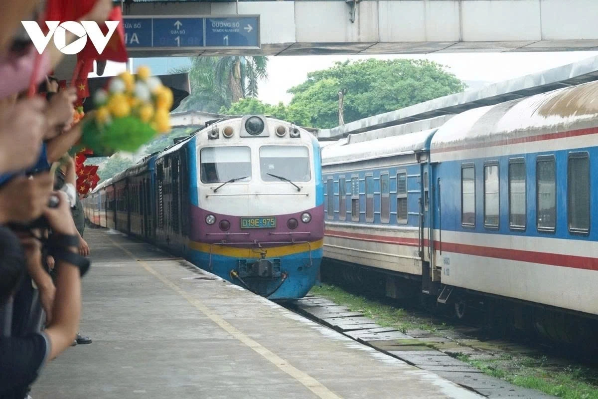 At around 9 a.m. on July 3, a train carrying hundreds of service members arrives in the capital, signaling the start of their intensive preparation for the historic celebration.