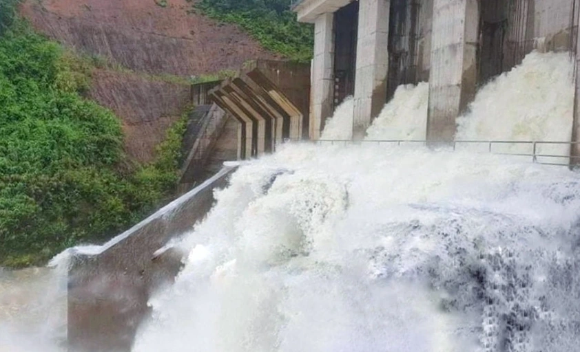 Thủy điện Sông Quang.