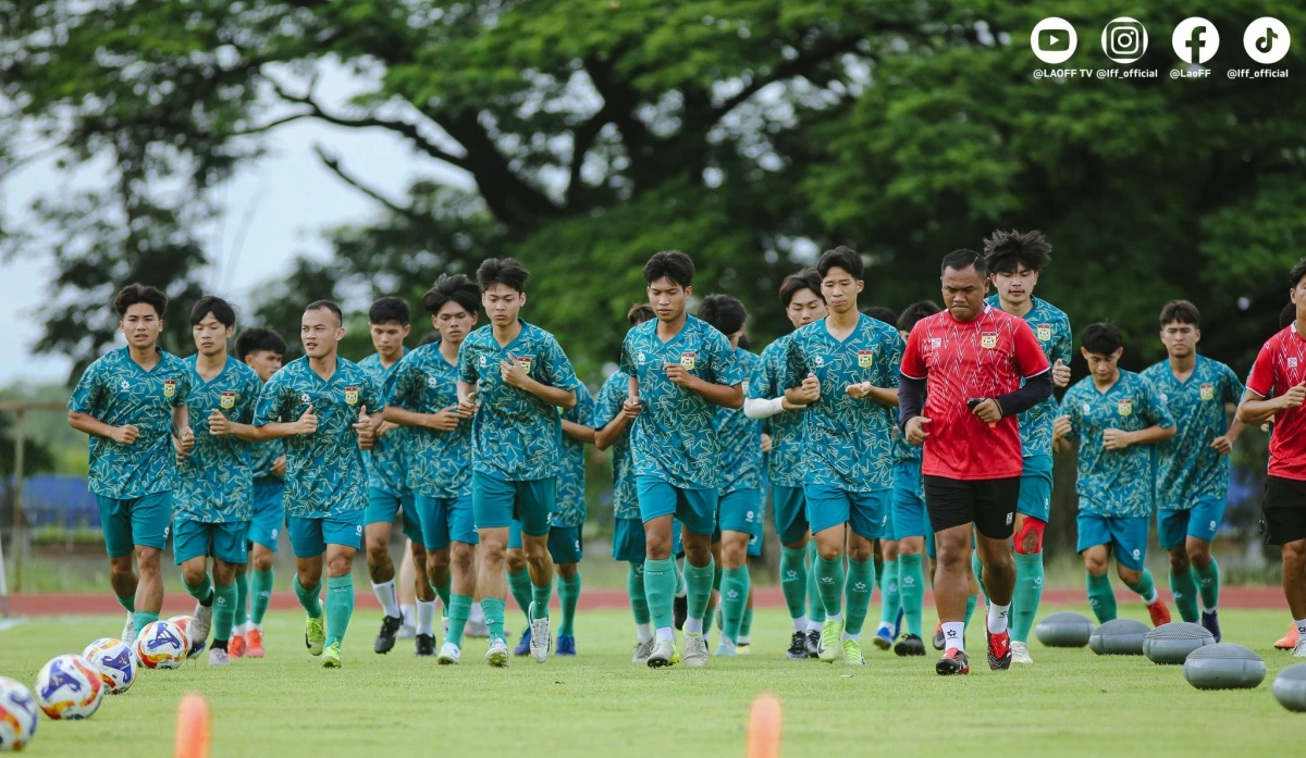 U23 Lào tập luyện chuẩn bị cho giải U23 Đông Nam Á. (Ảnh: LFF). 