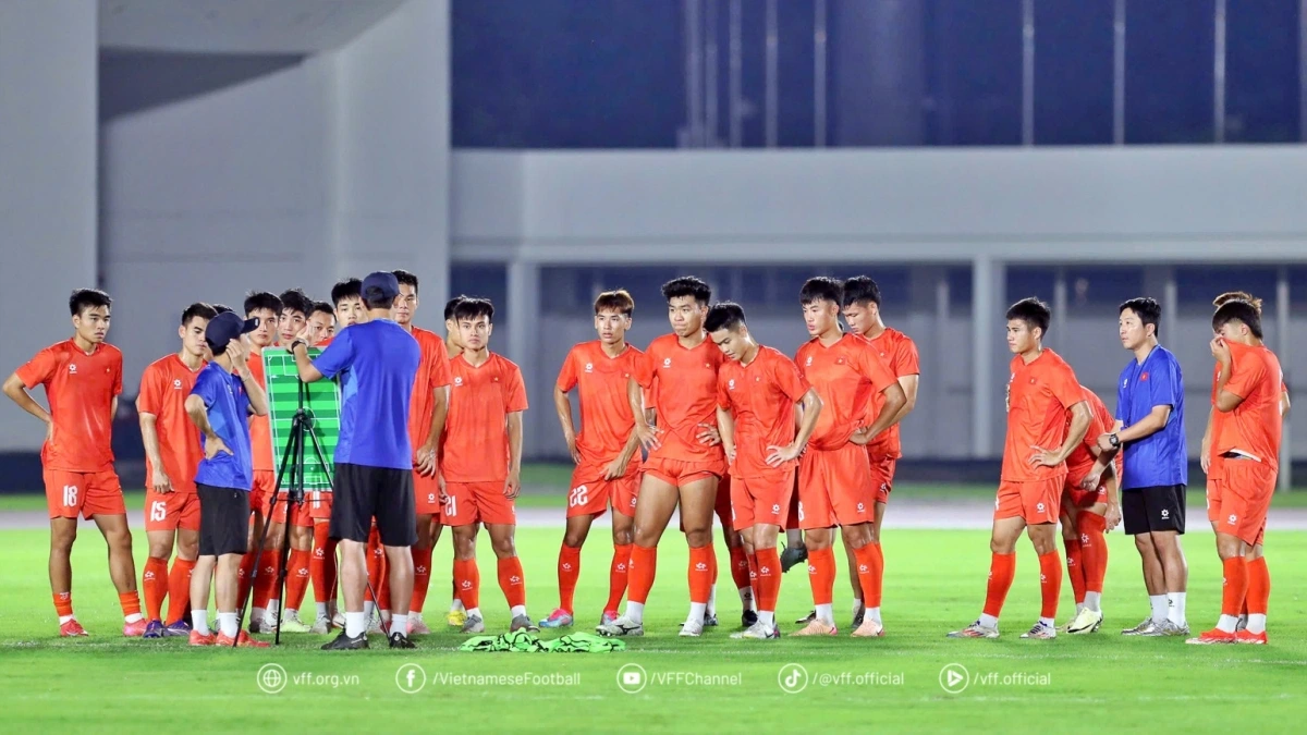 U23 Việt Nam hoàn tất công tác chuẩn bị cho trận ra quân tại Giải vô địch U23 Đông Nam Á 2025. (Ảnh: VFF)