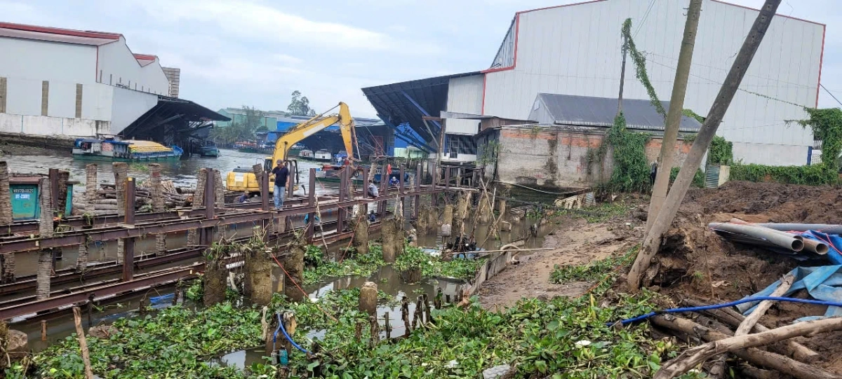 Hầu hết các công trình xây dựng sai quy định, chính quyền địa phương (trước đây) chỉ xử phạt hành chính chứ không buộc tháo dỡ