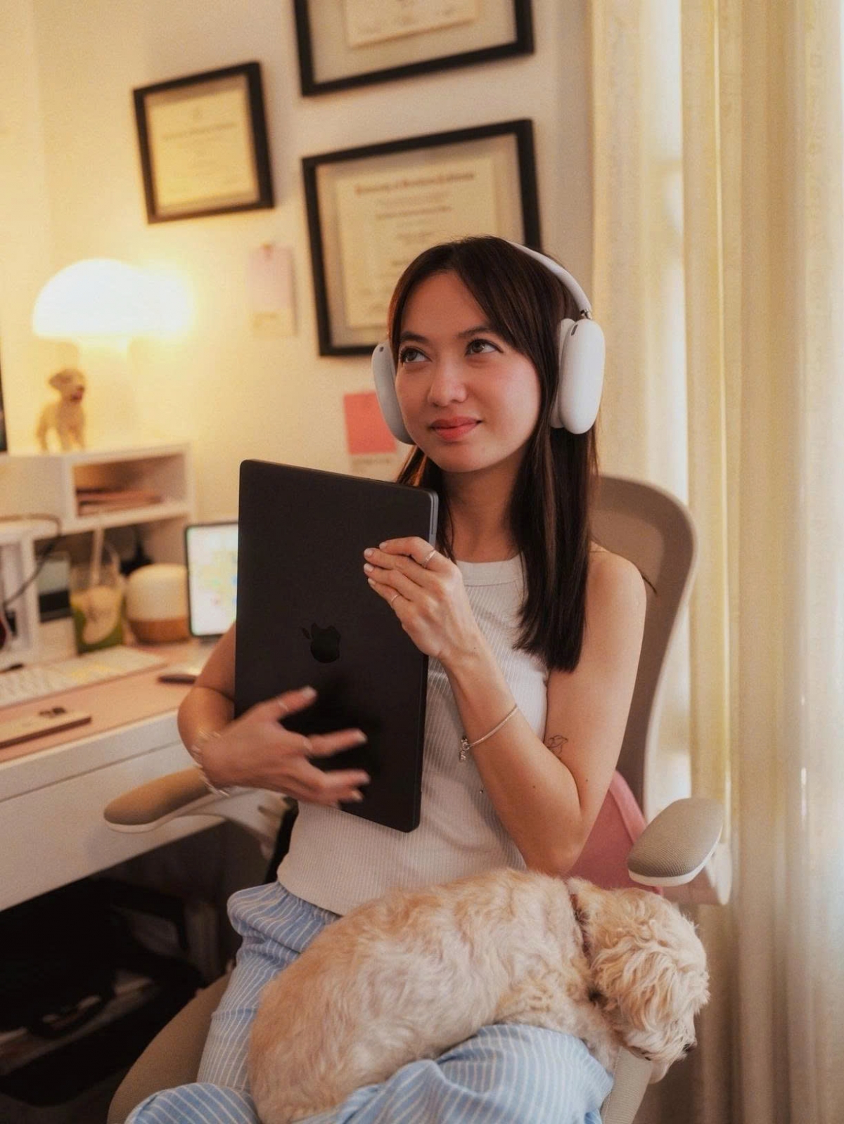 Sau thời gian hoạt động ở Việt Nam, Xuân Nghi về Mỹ sum họp gia đình, sạc năng lượng để chuẩn bị cho các kế hoạch đang ấp ủ.