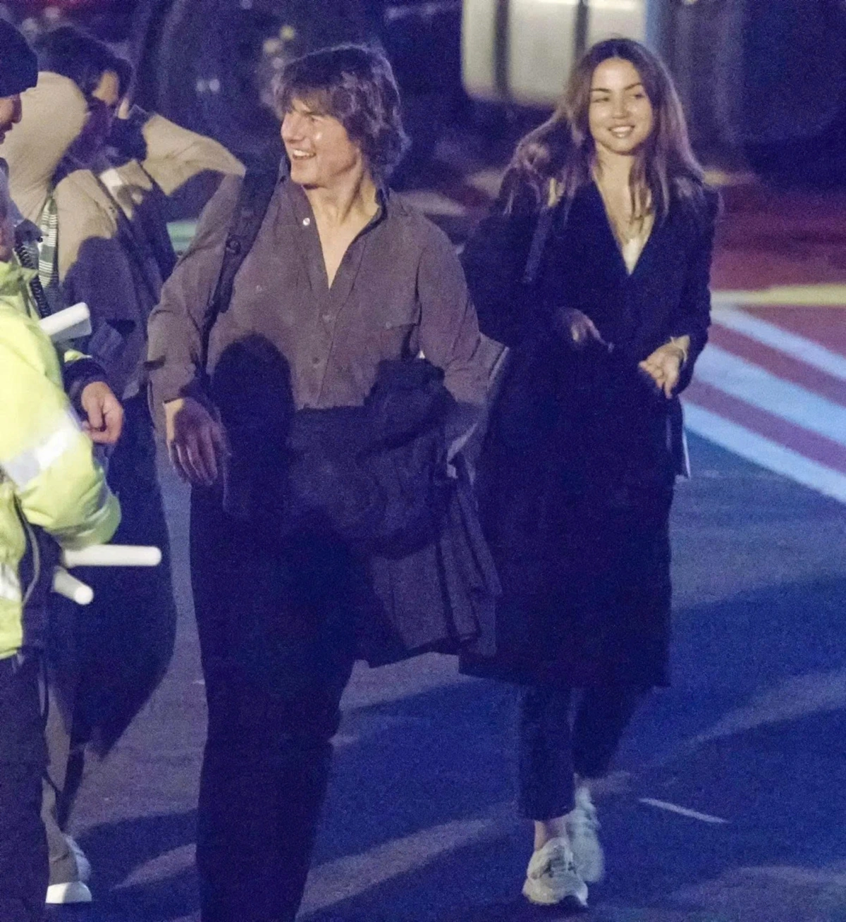 Tom Cruise và Ana de Armas được nhìn thấy đi cùng nhau ở Menorca. Ảnh: Hello!