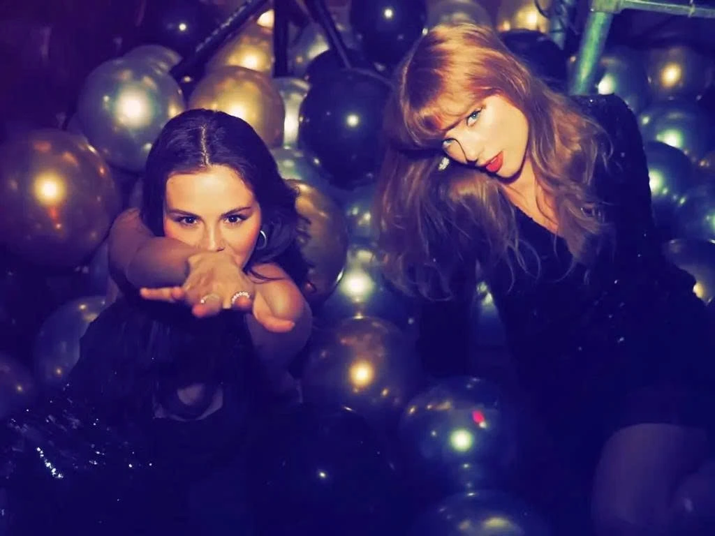 Taylor tham dự tiệc sinh nhật của Selena. Ảnh: IGNV