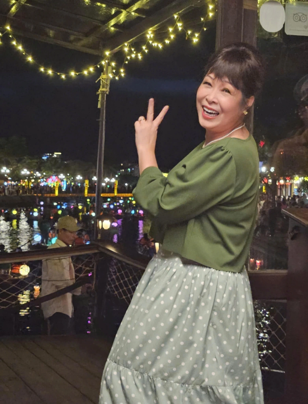 NSND Hồng Vân đi quay phim ở Hội An, Đà Nẵng.