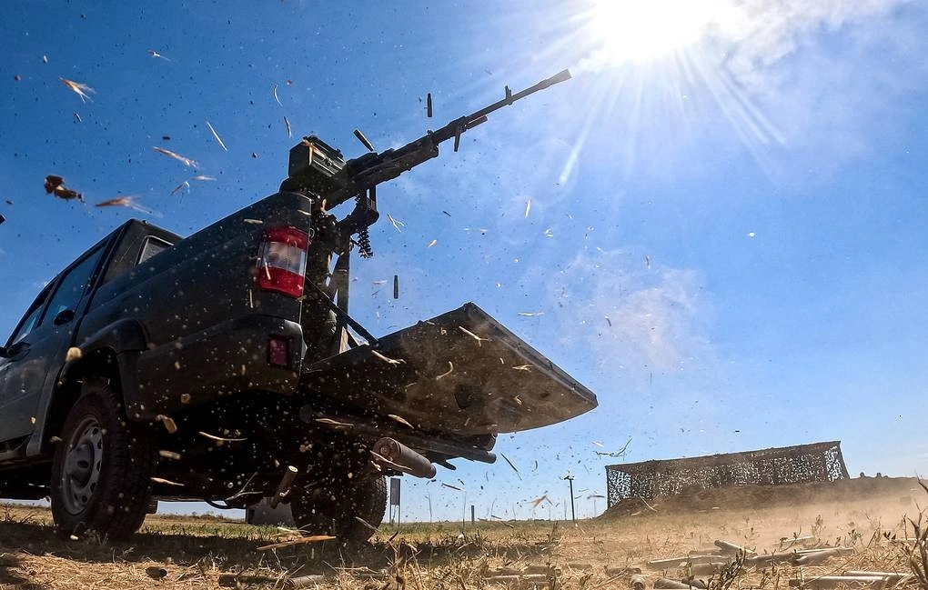 Nga tăng cường tấn công tại Donetsk. Ảnh: TASS