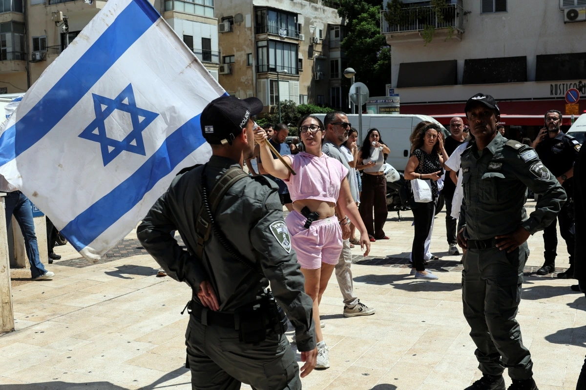 Biểu tình ở Tel Aviv, Israel. Ảnh: Reuters