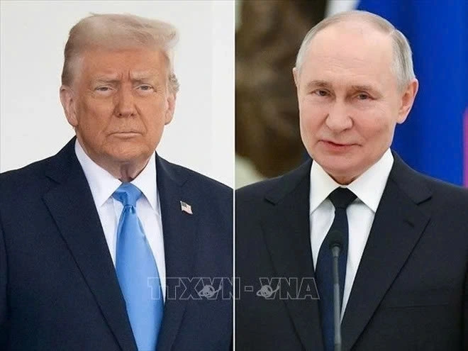 Tổng thống Mỹ Donald Trump (trái) và Tổng thống Liên bang Nga Vladimir Putin.
Ảnh tư liệu: Getty Images/TTXVN