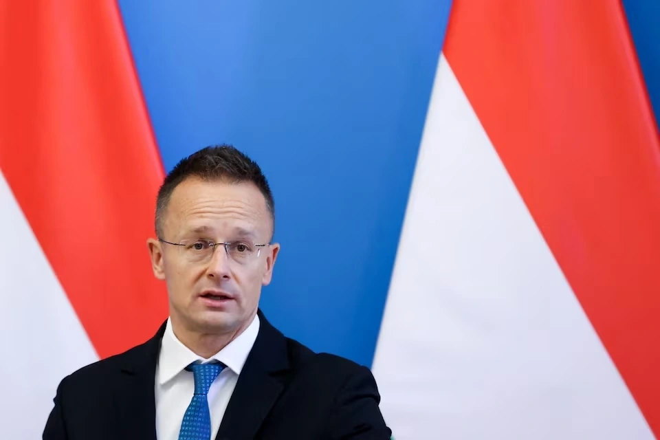 Bộ trưởng Ngoại giao và Thương mại Hungary Peter Szijjártó. Ảnh: Reuters