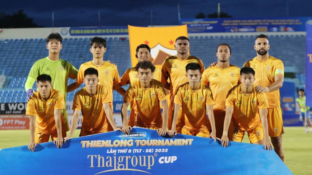 HAGL tập huấn ở Thái Lan sau giải Thiên Long Cup 2025 (Ảnh: HAGL).