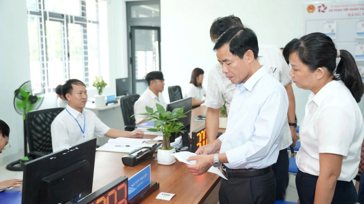 Chính quyền 2 cấp ở thành phố Huế vận hành thông suốt