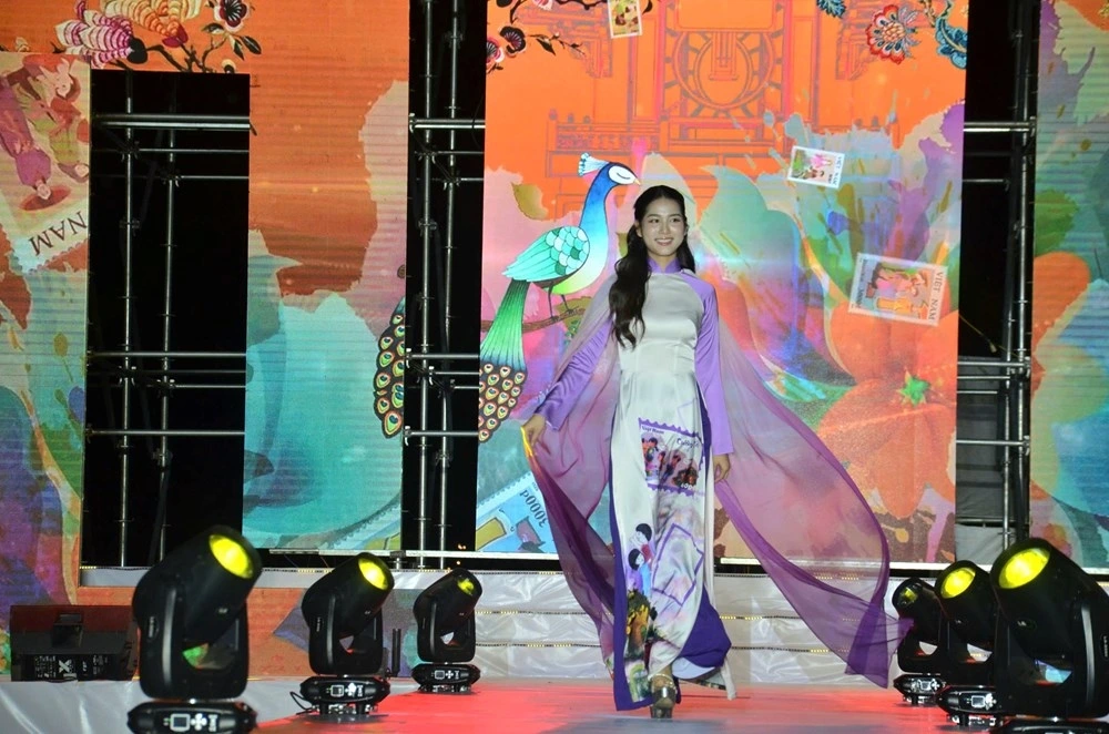 The event, jointly organised by the Vietnamese Embassy, the Vietnamese Women's Association and Vietnamese community organisations in Poland, aims to introduce the country's culture to international friends while fostering pride and connection across generations.