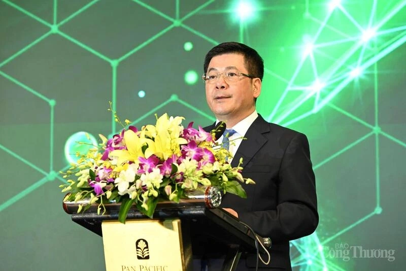 Bộ trưởng Bộ Công Thương Nguyễn Hồng Diên