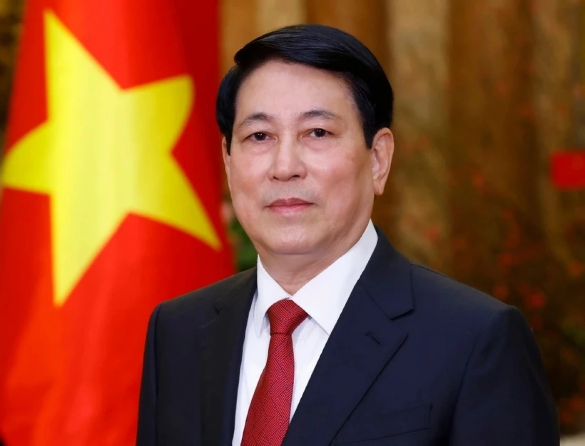 Ủy viên Bộ Chính trị, Chủ tịch nước CHXHCN Việt Nam Lương Cường