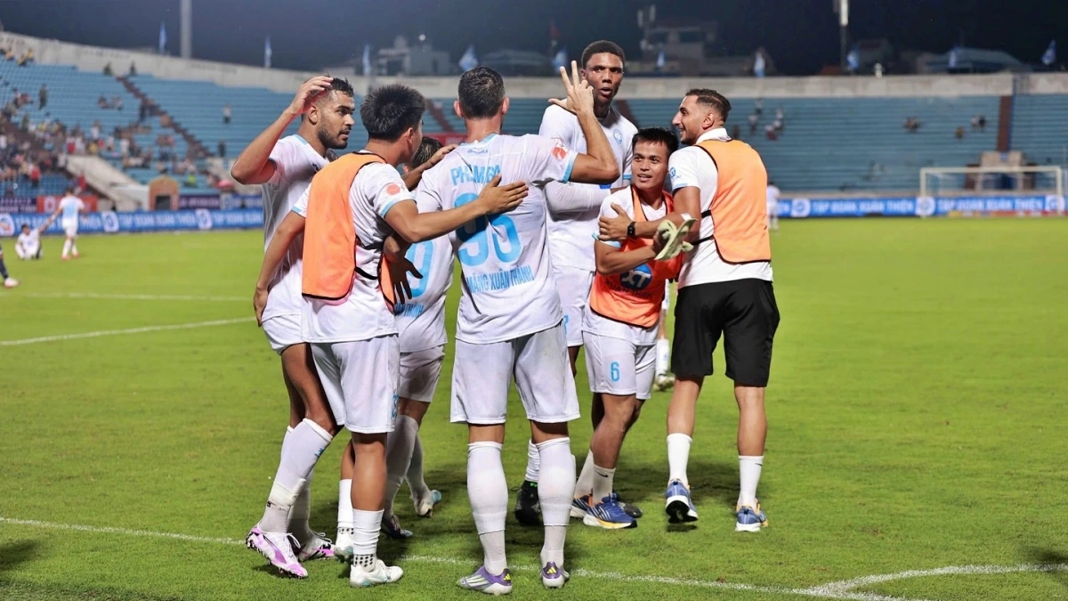 CLB Nam Định là một trong những đội bóng V-League "chịu chi" nhất ở kỳ chuyển nhượng Hè 2025. (Ảnh: CLB Nam Định)