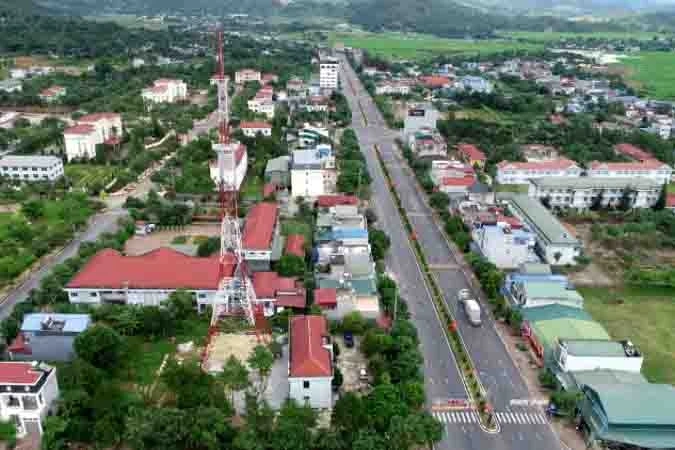 Diện mạo trung tâm xã Bình Lư đang đổi thay từng ngày.