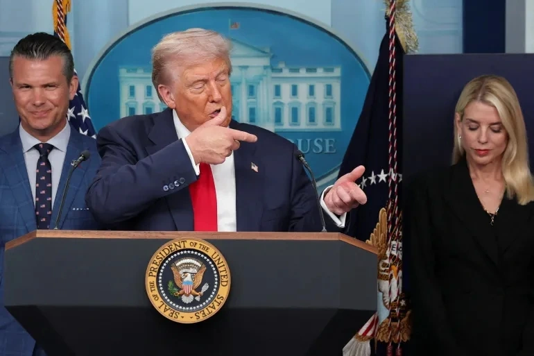 Tổng thống Mỹ Donald Trump phát biểu trong cuộc họp báo tại Nhà Trắng, ở Washington, DC, Mỹ ngày 11/8/2025. Ảnh: Reuters