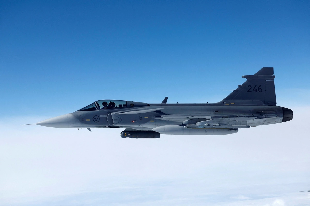 Máy bay chiến đấu Gripen - Nguồn: Reuters