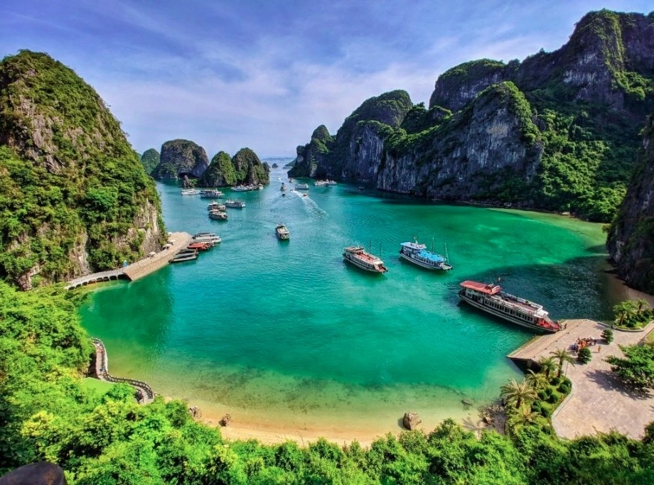 Breathtaking beauty of Ha Long Bay (Photo: iStock)