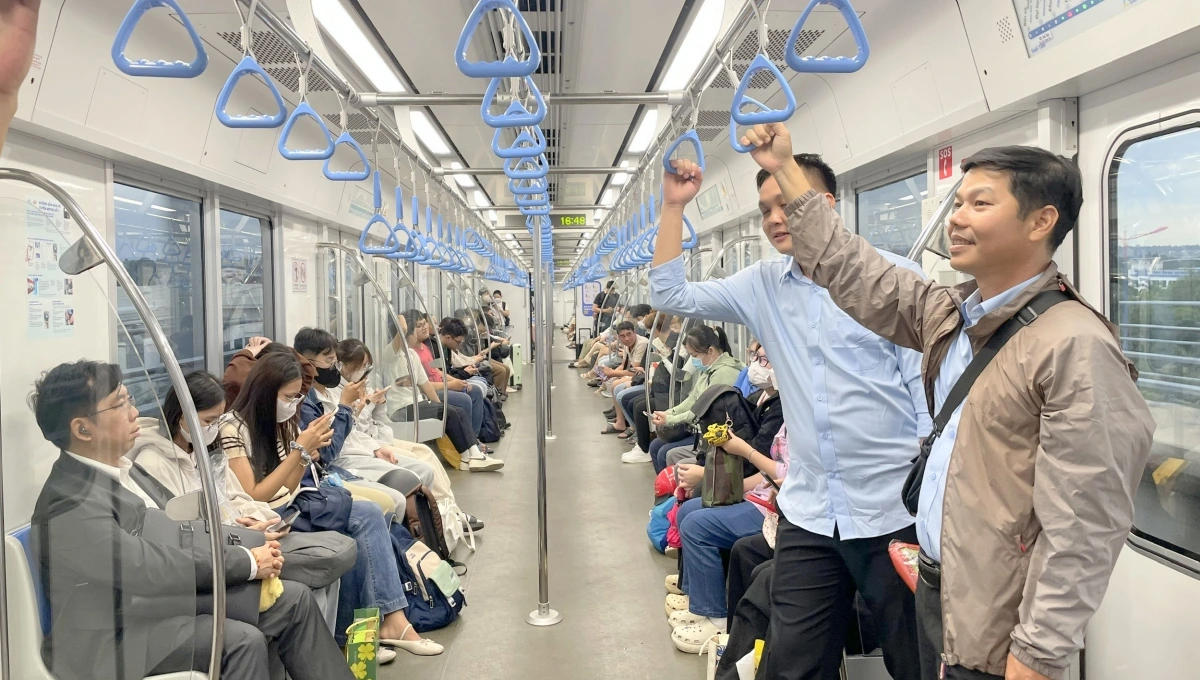 Hành khách đi Metro số 1 được miễn phí vé đi lại vào ngày 2/9