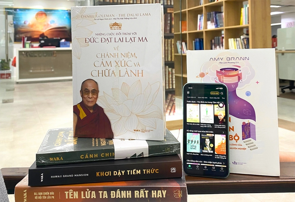 Xu hướng đọc sách về kỹ năng, phát triển bản thân tăng đáng kể. Ảnh: Waka