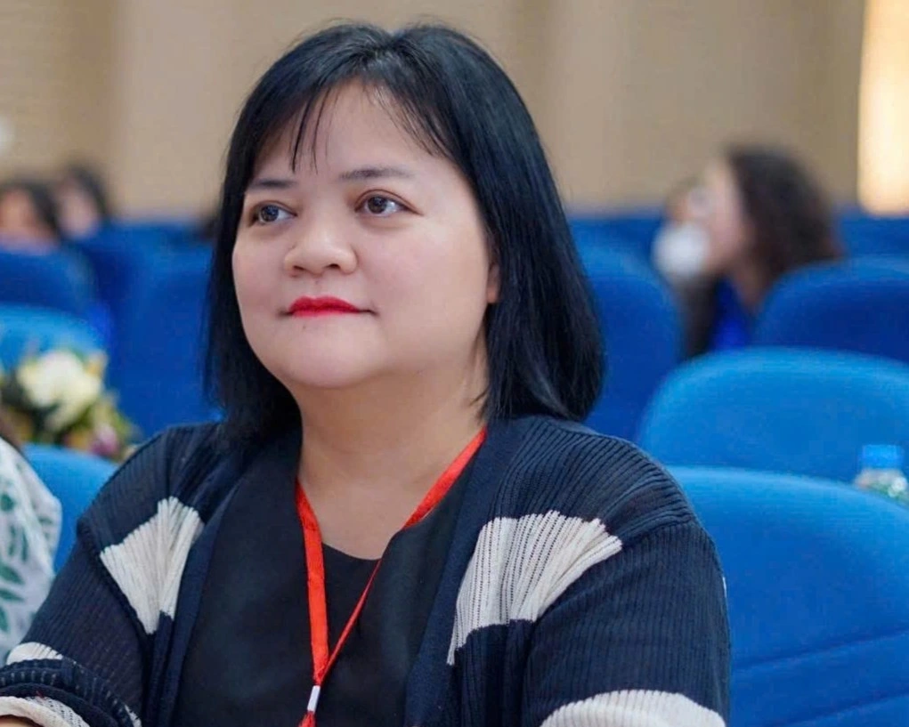 TS. Lê Cẩm Hà, Học viện Hành chính và Quản trị công.