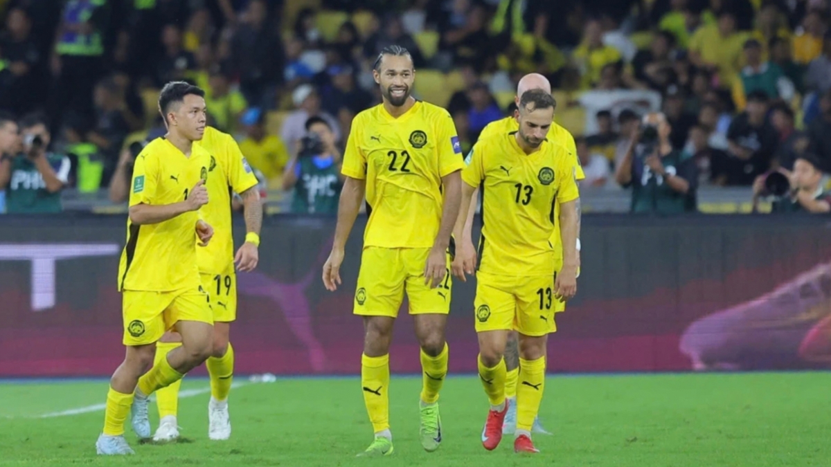 Truyền thông Malaysia khá sốt ruột với án phạt của FIFA liên quan đến 7 cầu thủ nhập tịch (Ảnh: Hải Hoàng)
