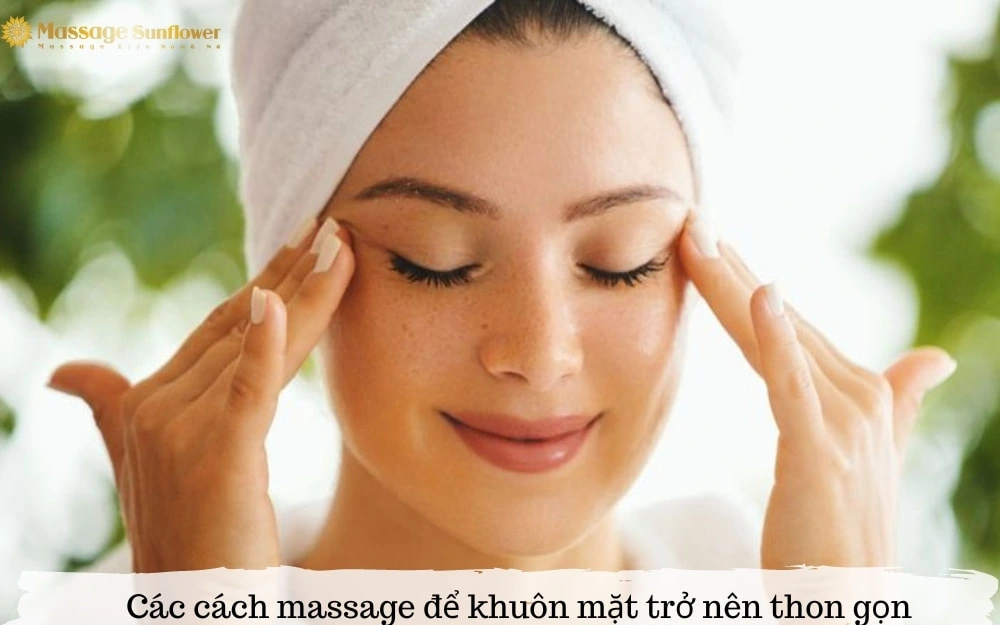 Massage đúng cách giúp kích thích sản sinh collagen, cải thiện tình trạng da chảy xệ, từ đó mang lại gương mặt thon gọn và trẻ trung hơn (Ảnh minh họa: KT)