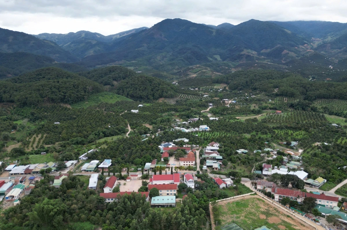Vùng miền núi Khánh Sơn, tỉnh Khánh Hòa đang cần đầu tư điện lưới, thủy lợi