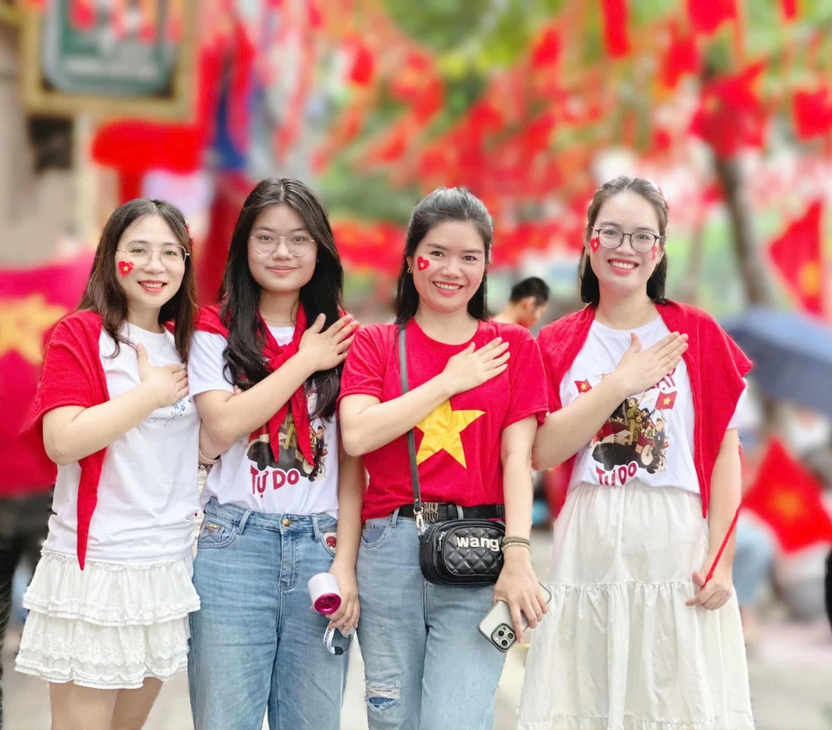 80 năm qua, quyền con người đã được mở rộng, không chỉ là quyền sống, tự do, mưu cầu hạnh phúc mà còn là quyền học tập, quyền phát triển, quyền tham gia, quyền sáng tạo...