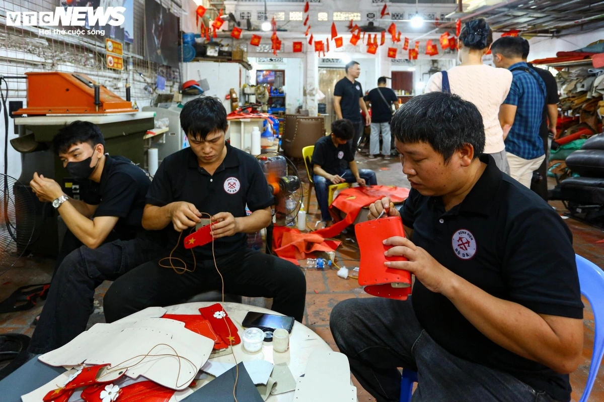 This job not only provides them with income and security but also helps them gain confidence, unleash their creativity, and affirm their self-worth.