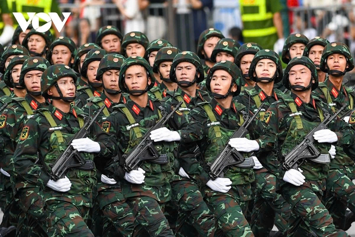 The rehearsal brings together thousands of participants, including military units from the Vietnam People’s Army, police forces, civil defence units, youth organisations, cultural performers, among others.