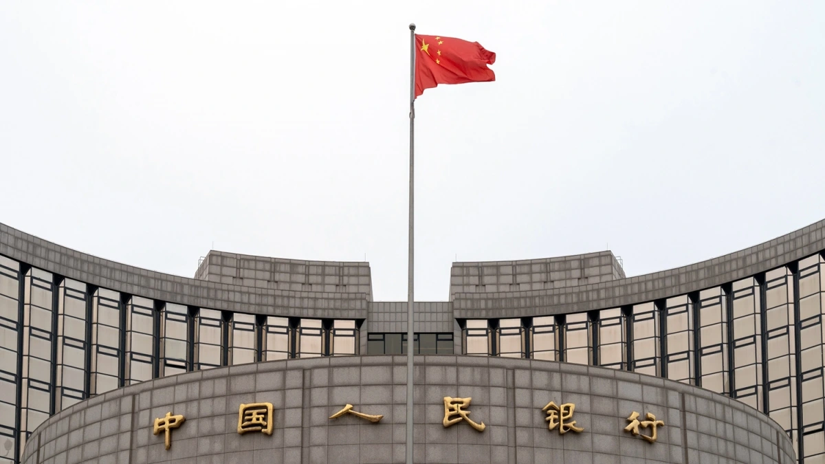 Ngân hàng Nhân dân Trung Quốc (PBoC) tiếp tục tăng dự trữ vàng - Ảnh Bloomberg