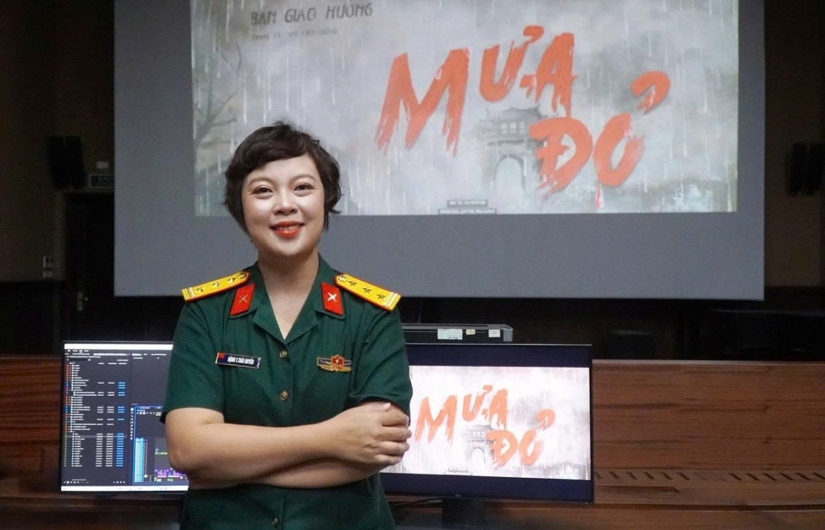 NSƯT, Thượng tá Đặng Thái Huyền, đạo diễn phim "Mưa đỏ". Ảnh: NVCC