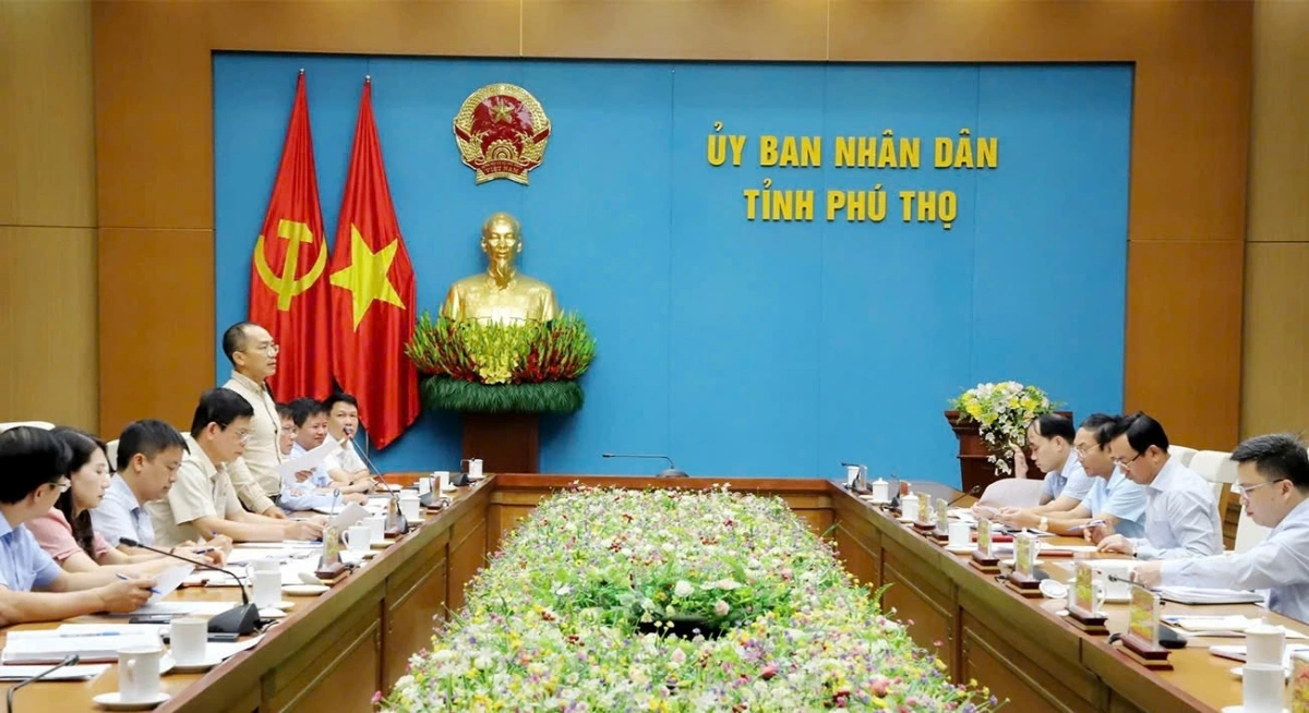 Toàn cảnh hội nghị. 