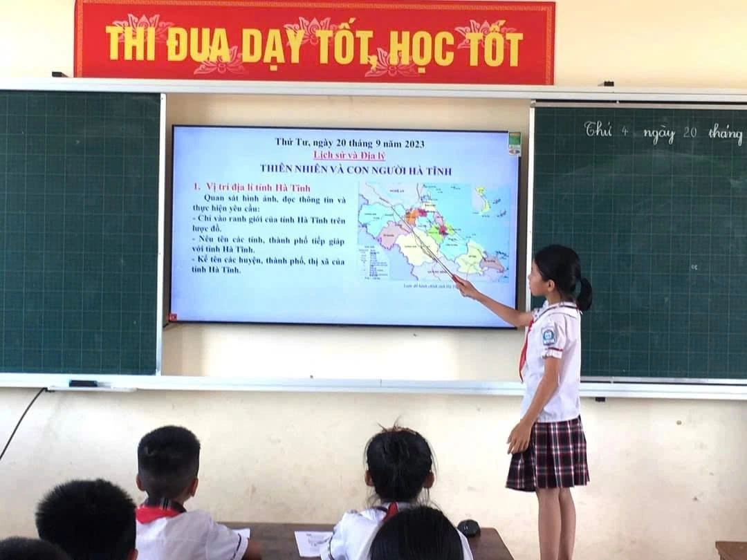 Việc cập nhật cần diễn ra trước thềm năm học mới để thầy cô dạy đúng, trò học đúng (ảnh minh họa)
