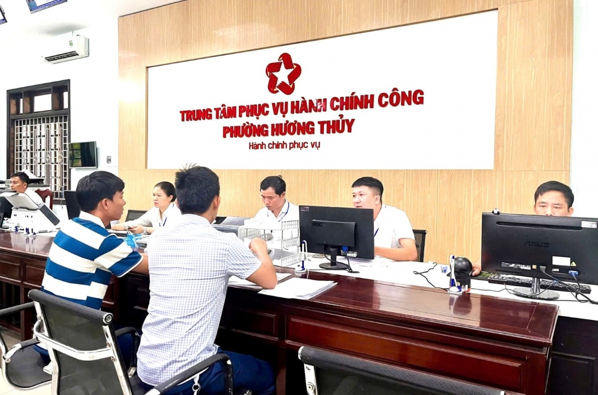 Tại trung tâm phục vụ hành chính công phường Hương Thủy, thành phố Huế