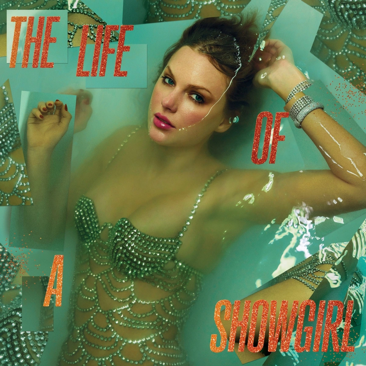 Bìa album chính thức của "The Life of a Showgirl".